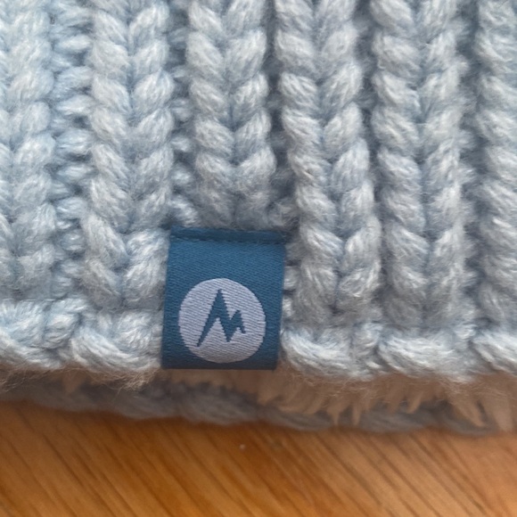 WOMEN’S Marmot hat. Light blue. main image 5